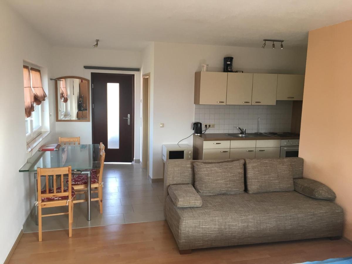 Haus Am Wald Apartment Wasungen ภายนอก รูปภาพ
